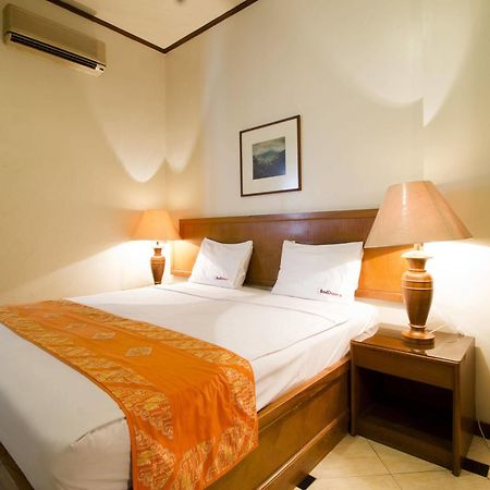 Reddoorz @ Dago Hotel Bandung Ngoại thất bức ảnh