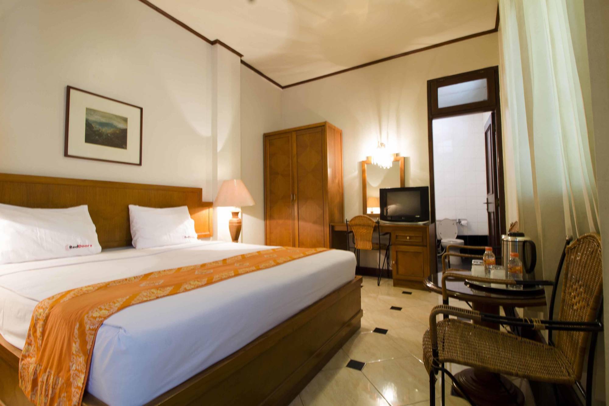 Reddoorz @ Dago Hotel Bandung Ngoại thất bức ảnh
